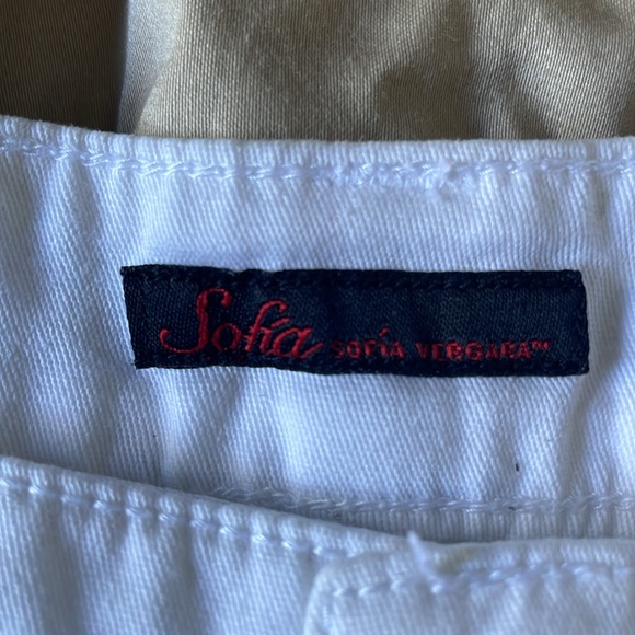 Pants - Picture 3 of 7